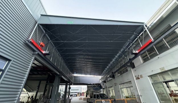 陽明電動(dòng)雨棚