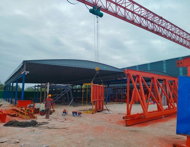 陽明電動(dòng)雨棚